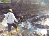 Volontari di Legambiente Alta Valle del Sabato che puliscono il fiume_5